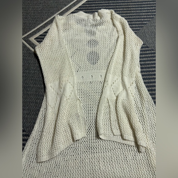 ✨SOLD✨Cupshe Cream Crochet Dress - Picture 9 of 11